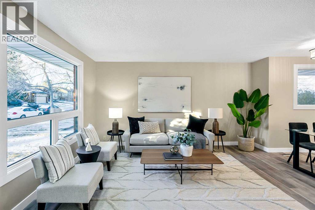 467 Berkley Crescent NW