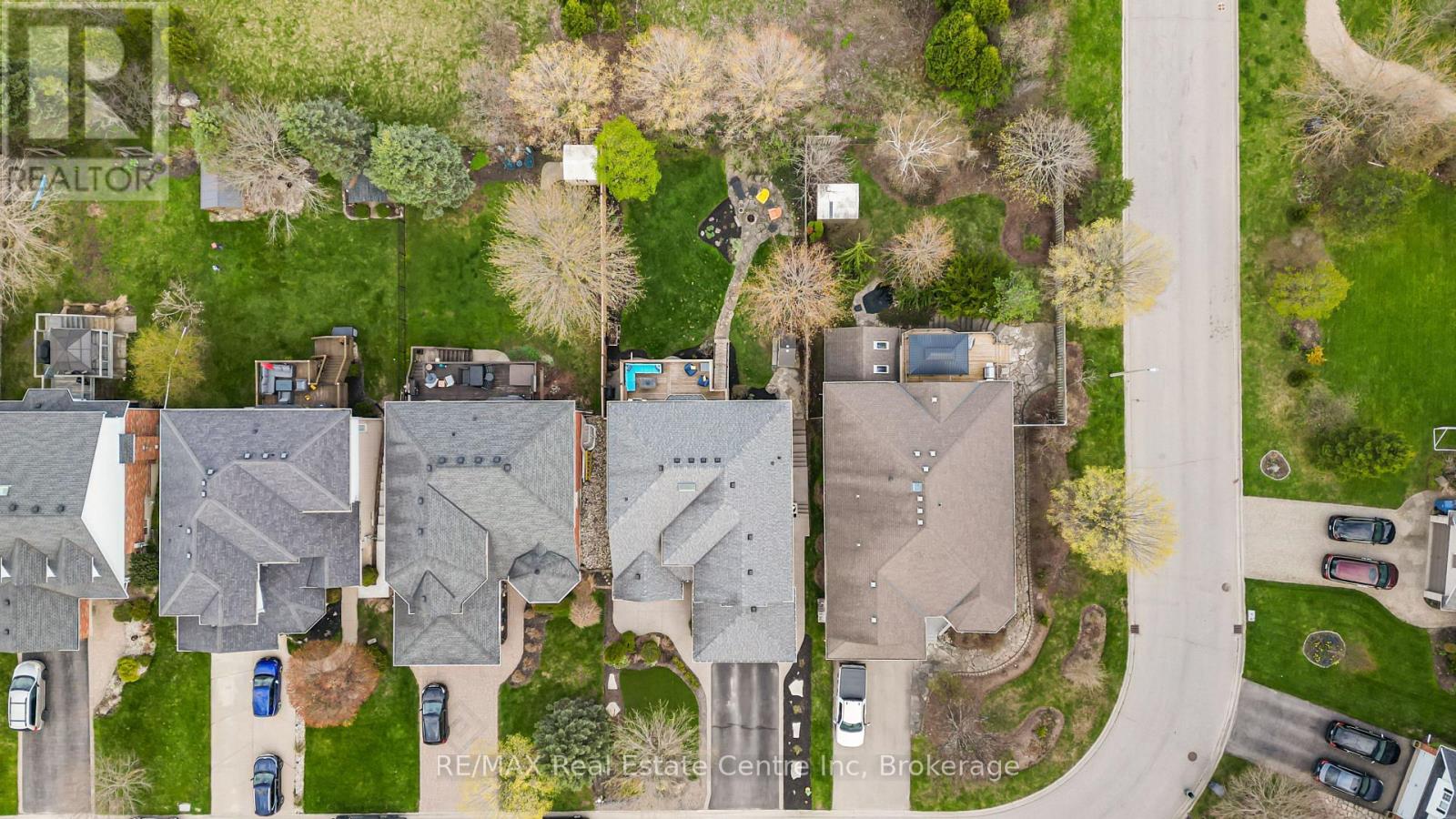 6 JEAN ANDERSON CRESCENT