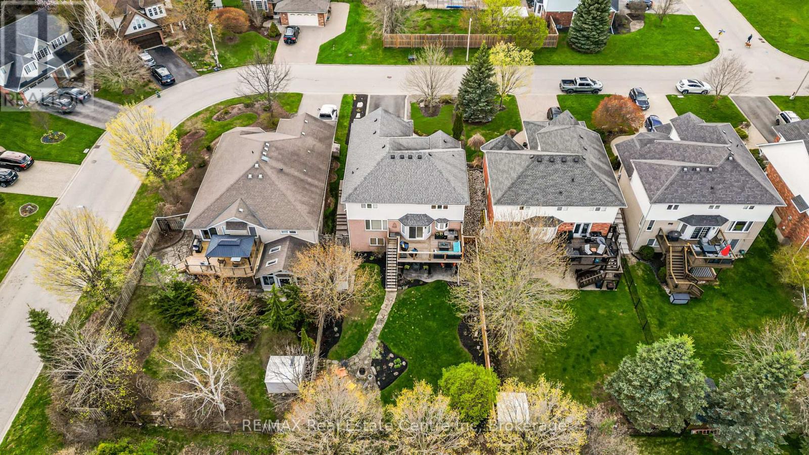 6 JEAN ANDERSON CRESCENT
