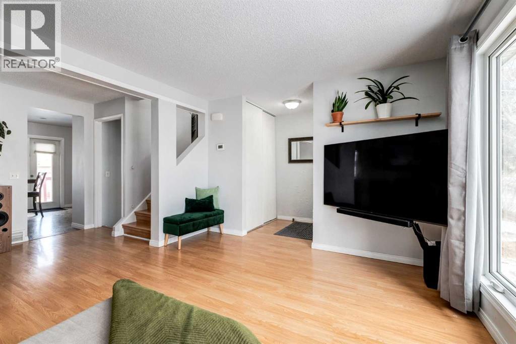 955 Erin Woods Drive SE