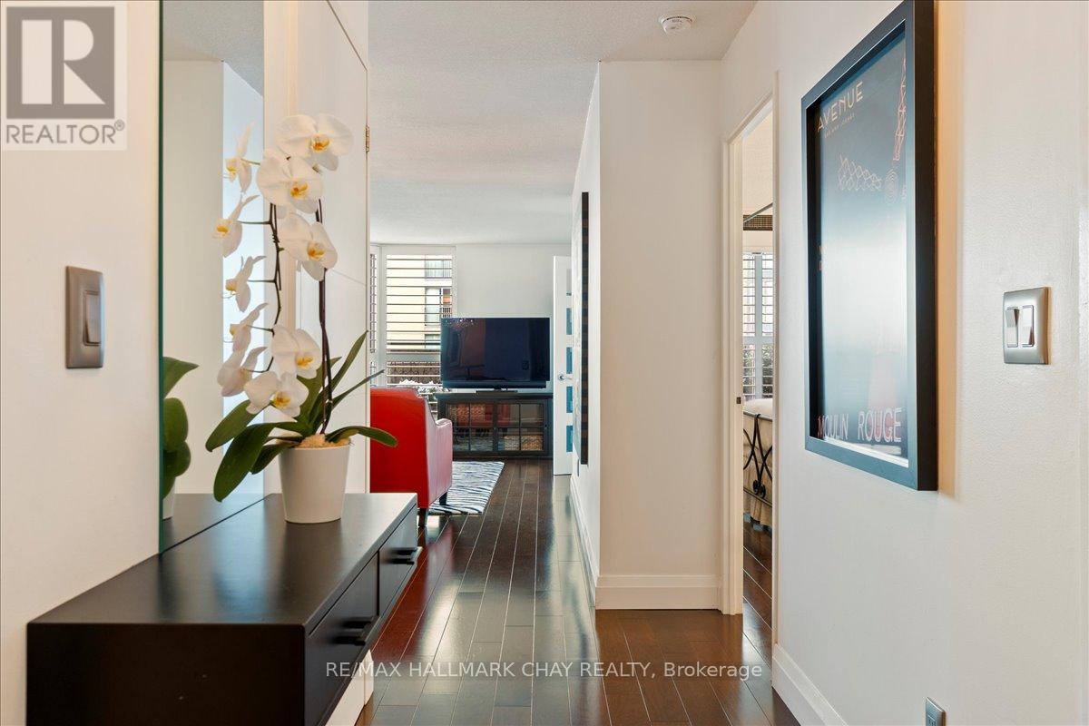 304 - 150 DUNLOP STREET E