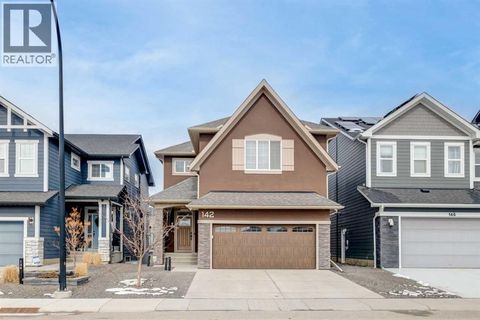 142 Cranbrook Park SE Calgary AB T3M3C2