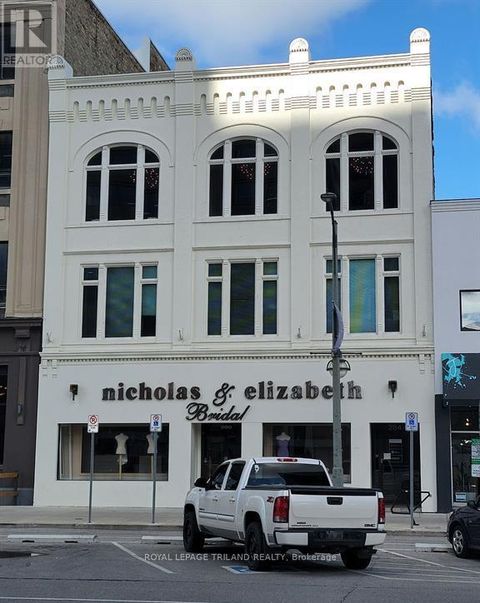 284 DUNDAS STREET London ON N6B1T6