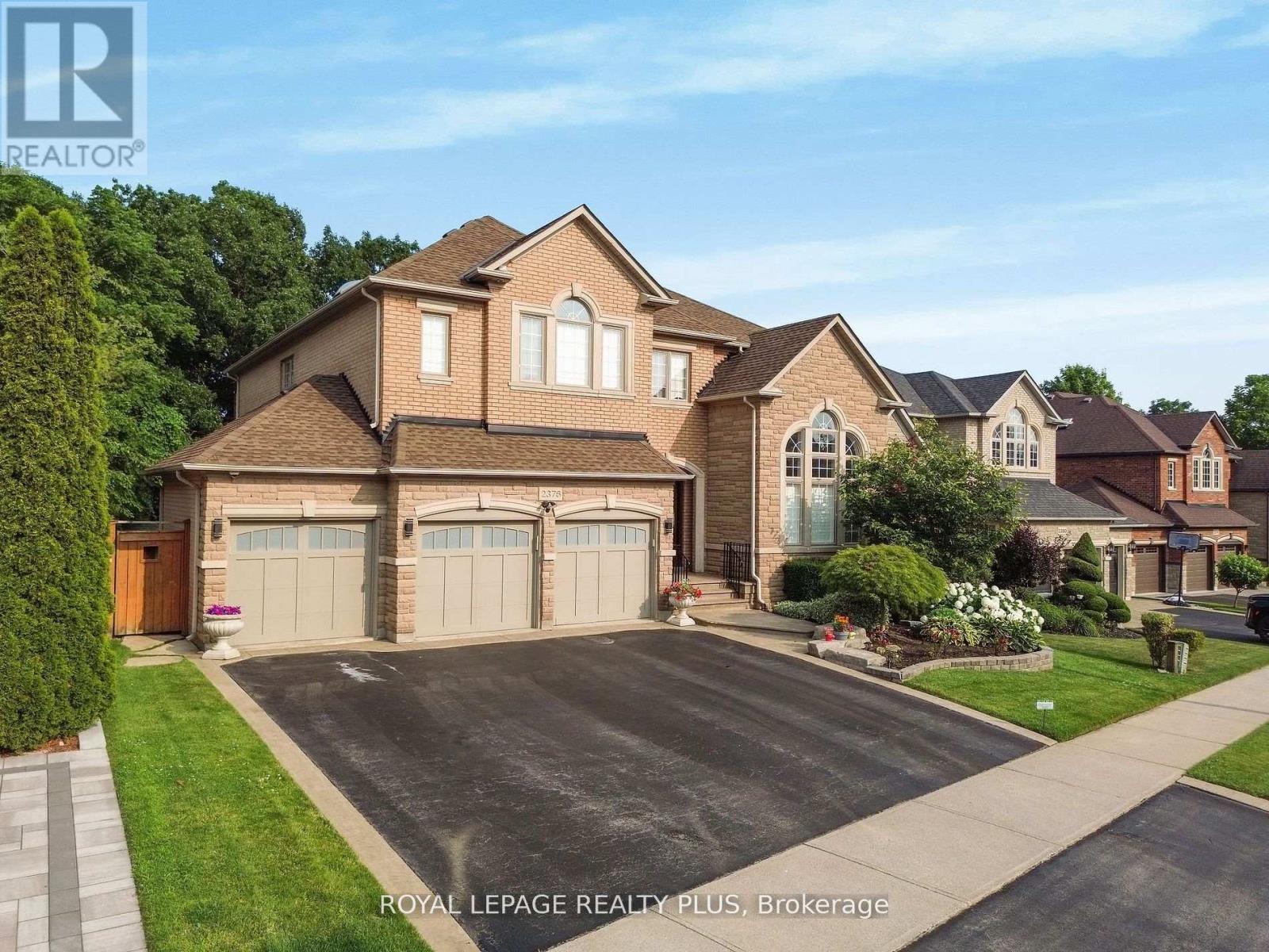 2376 VALLEY FOREST WAY
