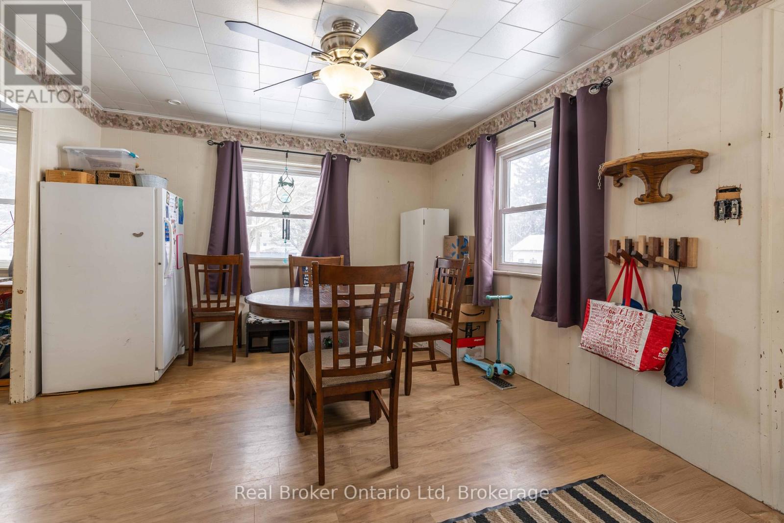 102008 GREY ROAD 5 ROAD