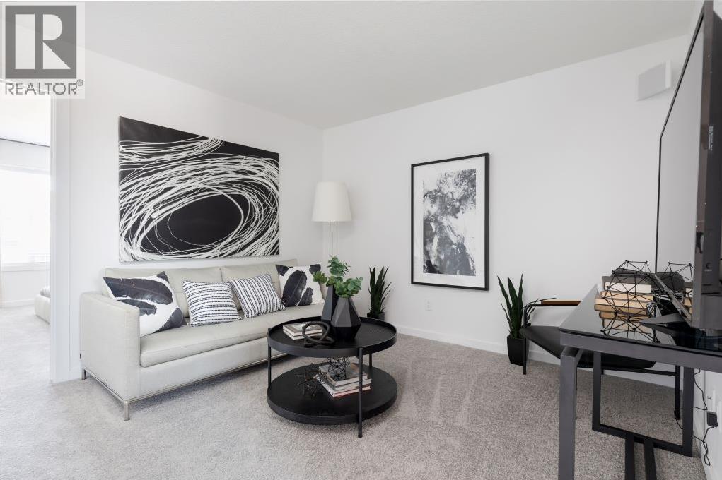 231 Savoy Landing SE