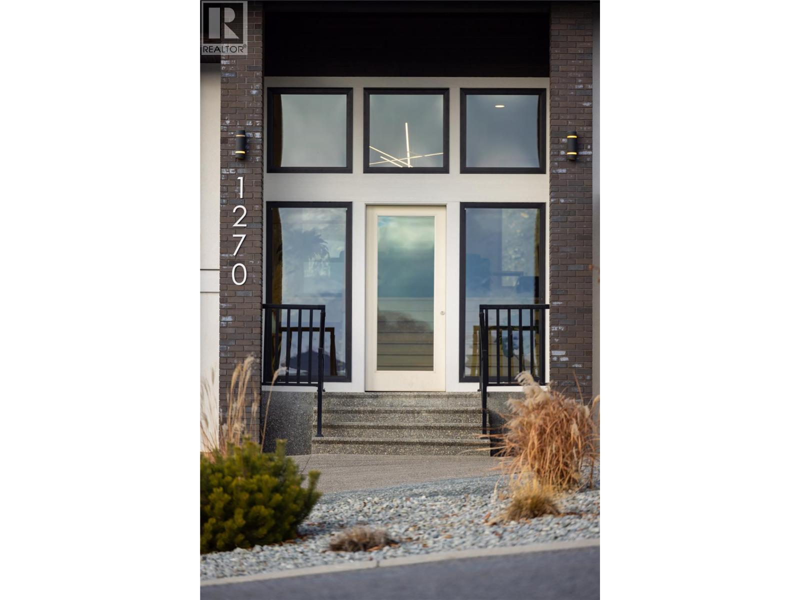 1270 Mine Hill Drive