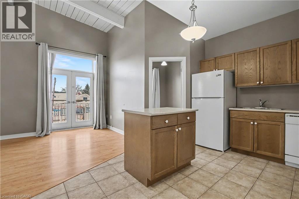 6365 DRUMMOND Road Unit# 207