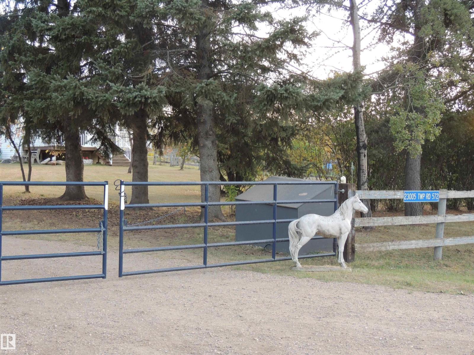 23005 TWP ROAD 572