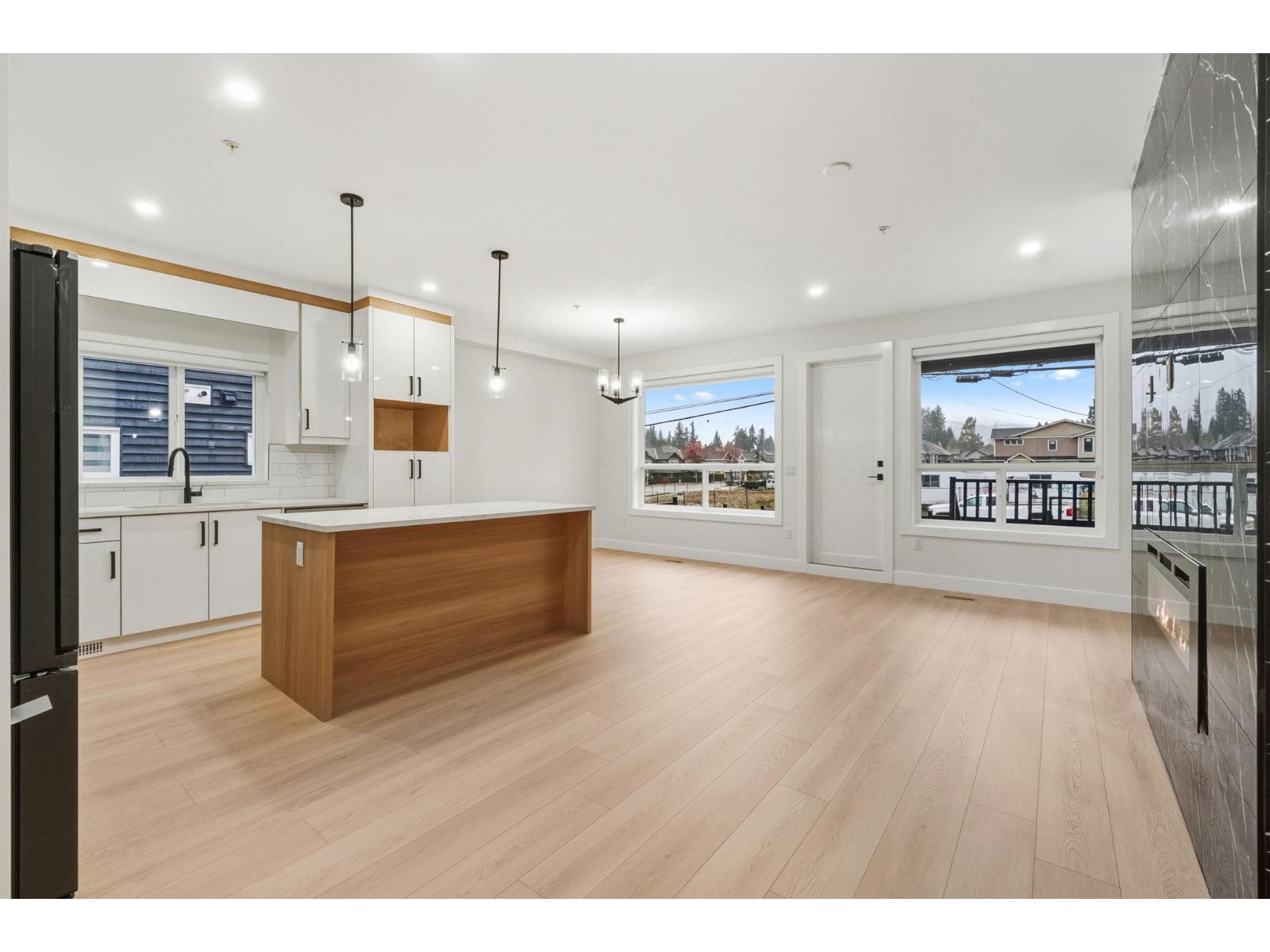 32529 HIGGINBOTTOM COURT