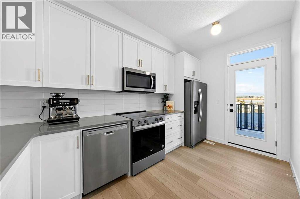 304, 437 Alpine Avenue SW