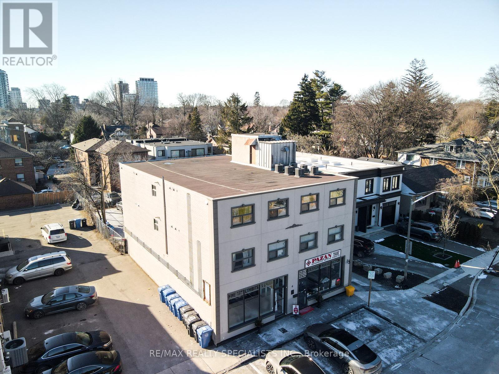 6 BRANT AVENUE