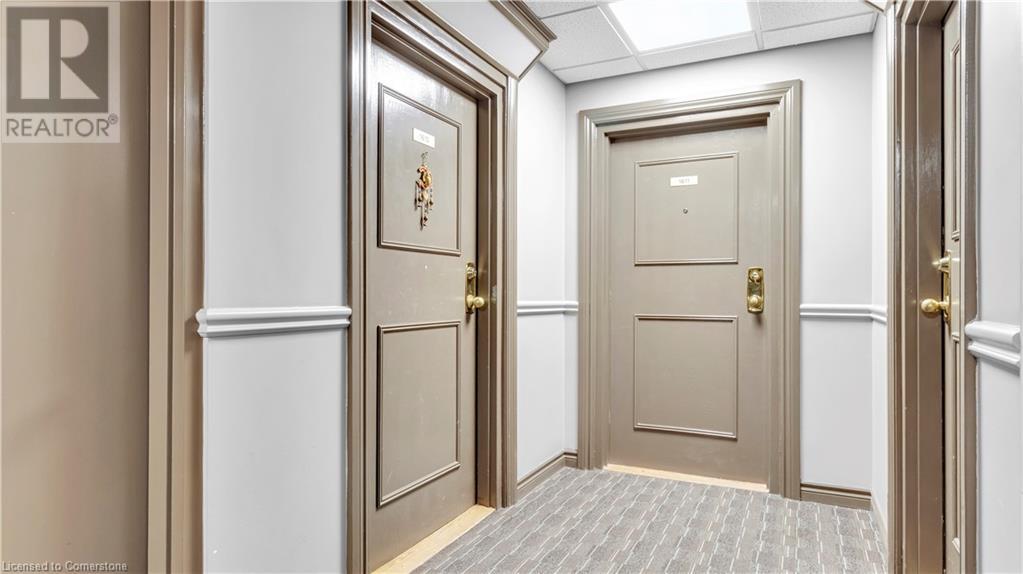 35 GREEN VALLEY Drive Unit# 1610