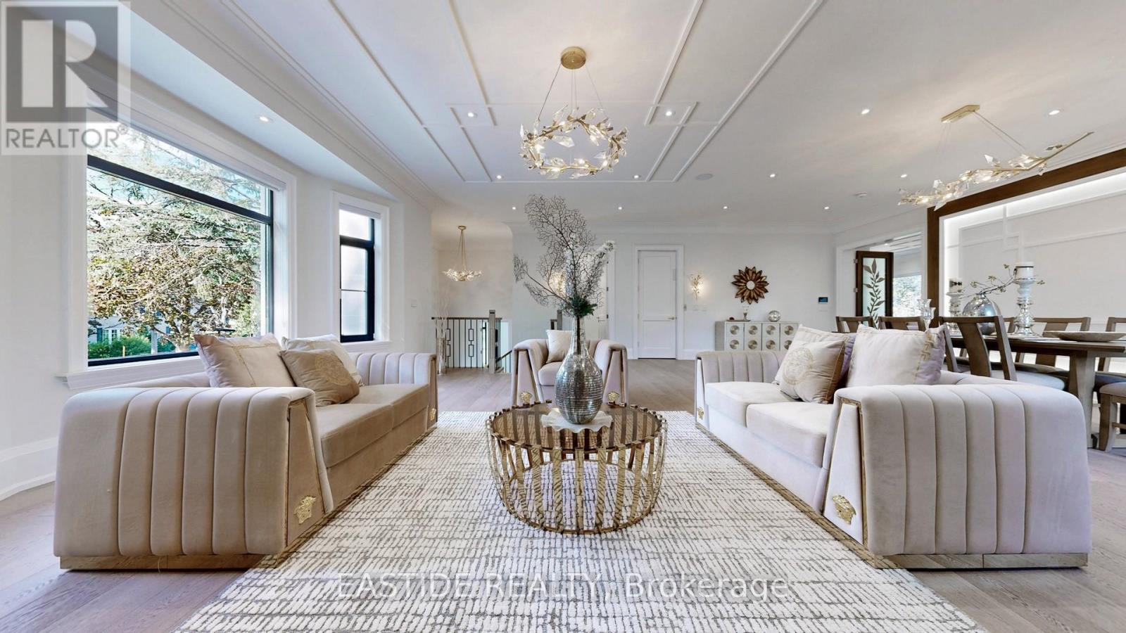 1 ENNISMORE PLACE