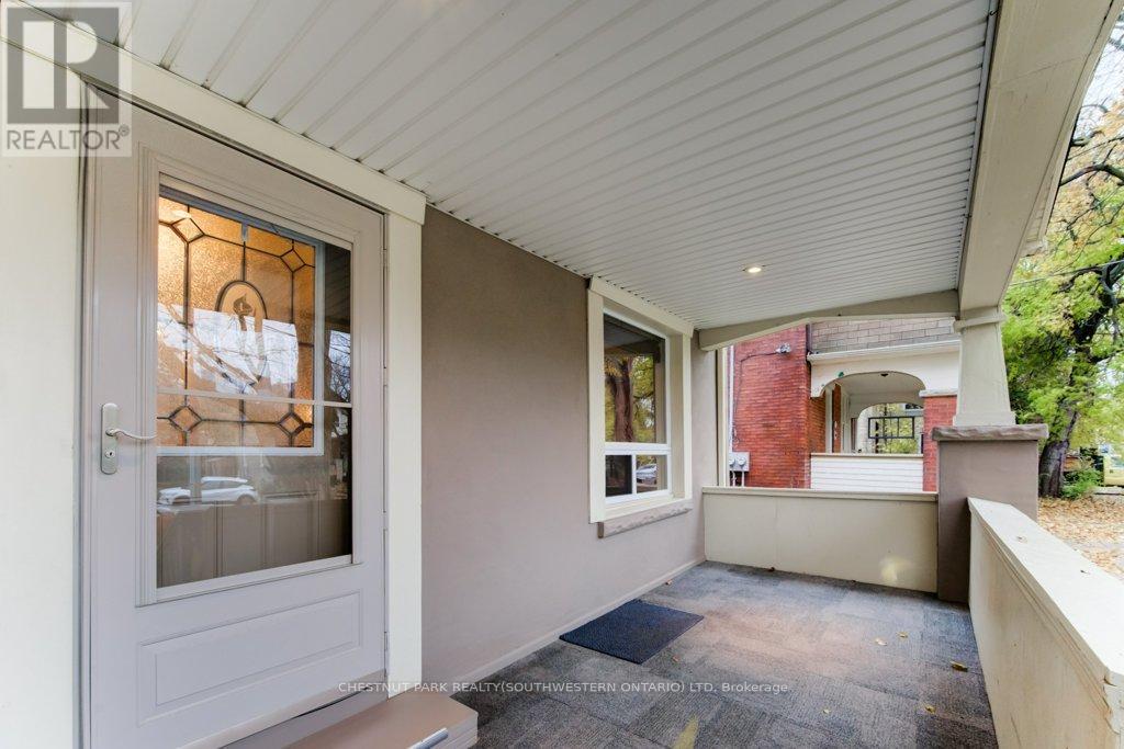 26 ST. LEGER STREET