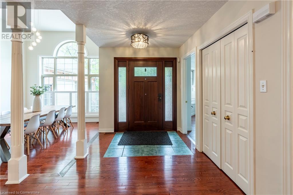632 BAYHAMPTON Crescent