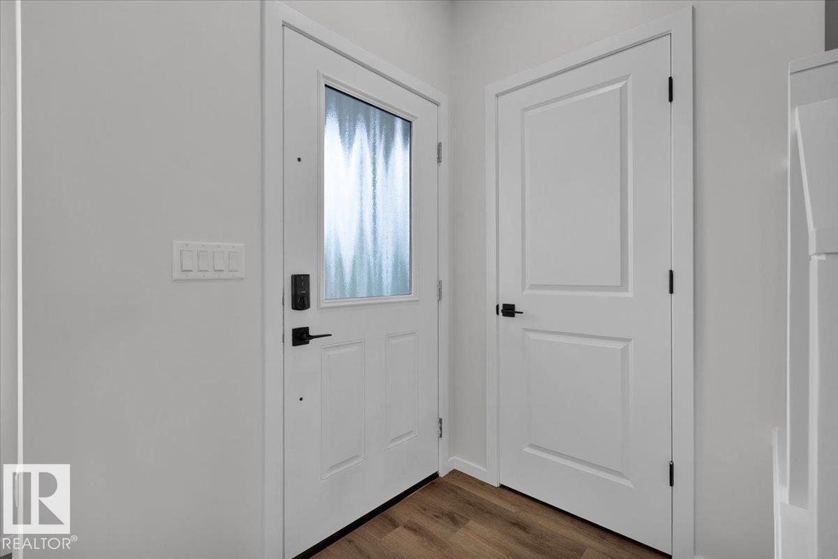 25 FICUS WY