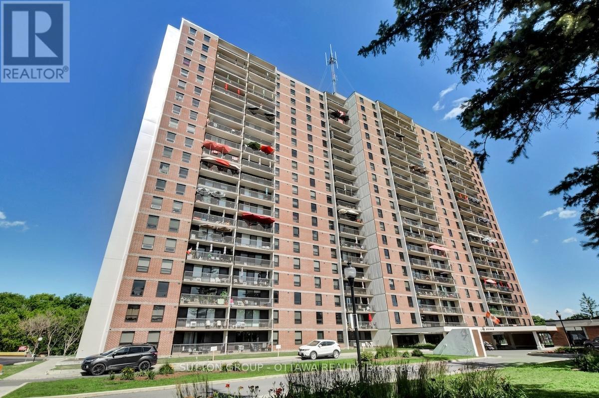 405 - 665 BATHGATE DRIVE