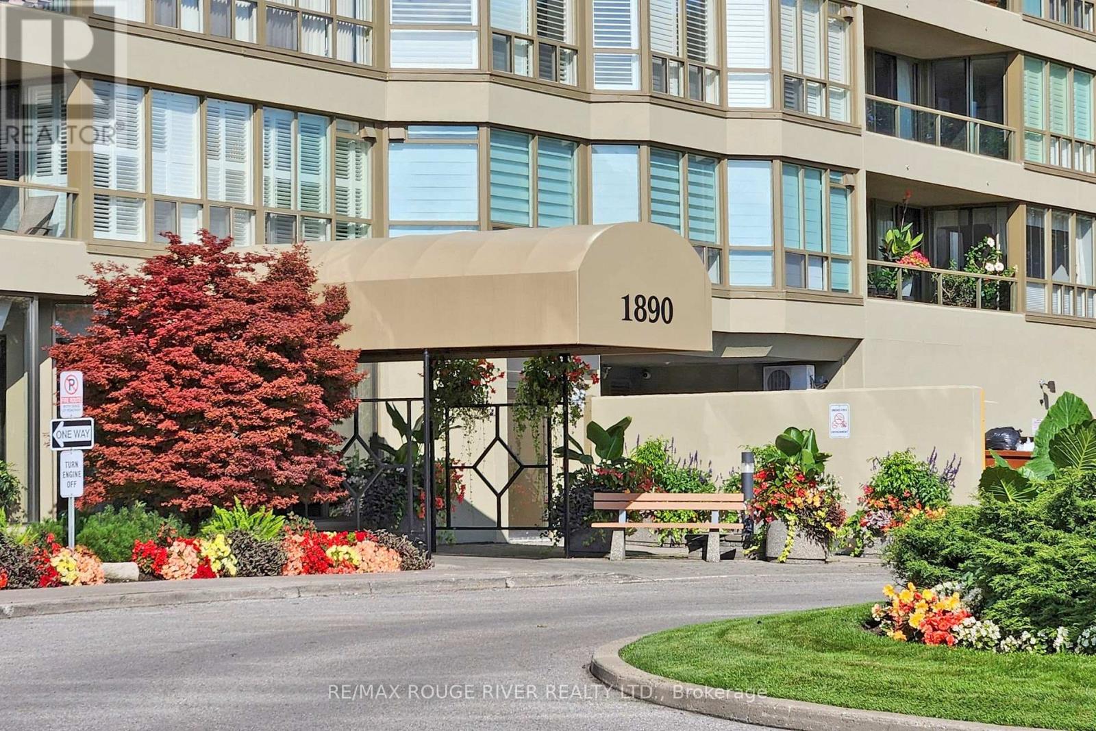 207 - 1890 VALLEY FARM ROAD