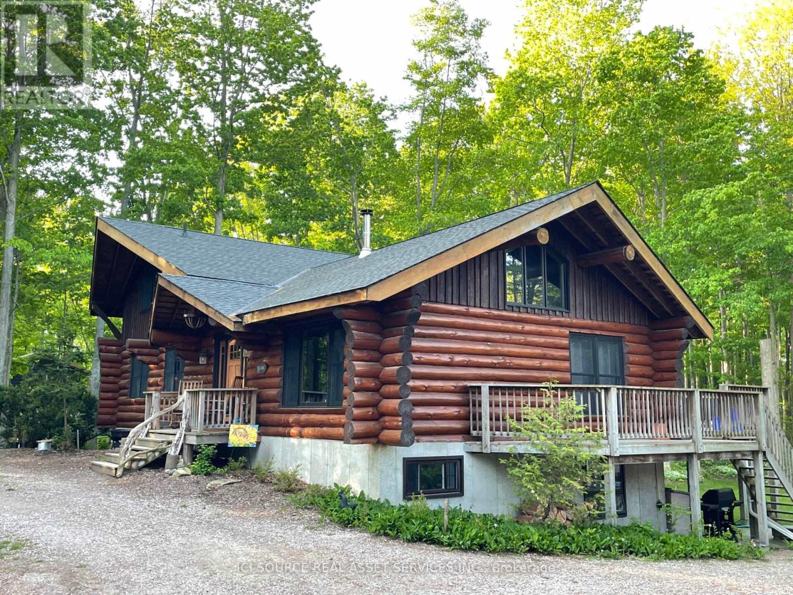 3 GREENBRAE CRESCENT