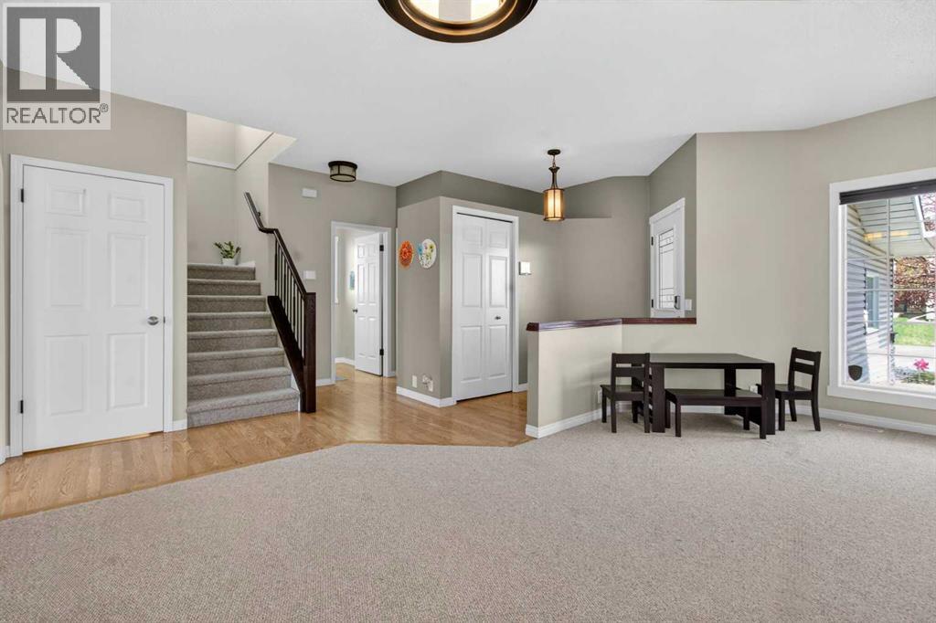20 Riverwood Crescent SE
