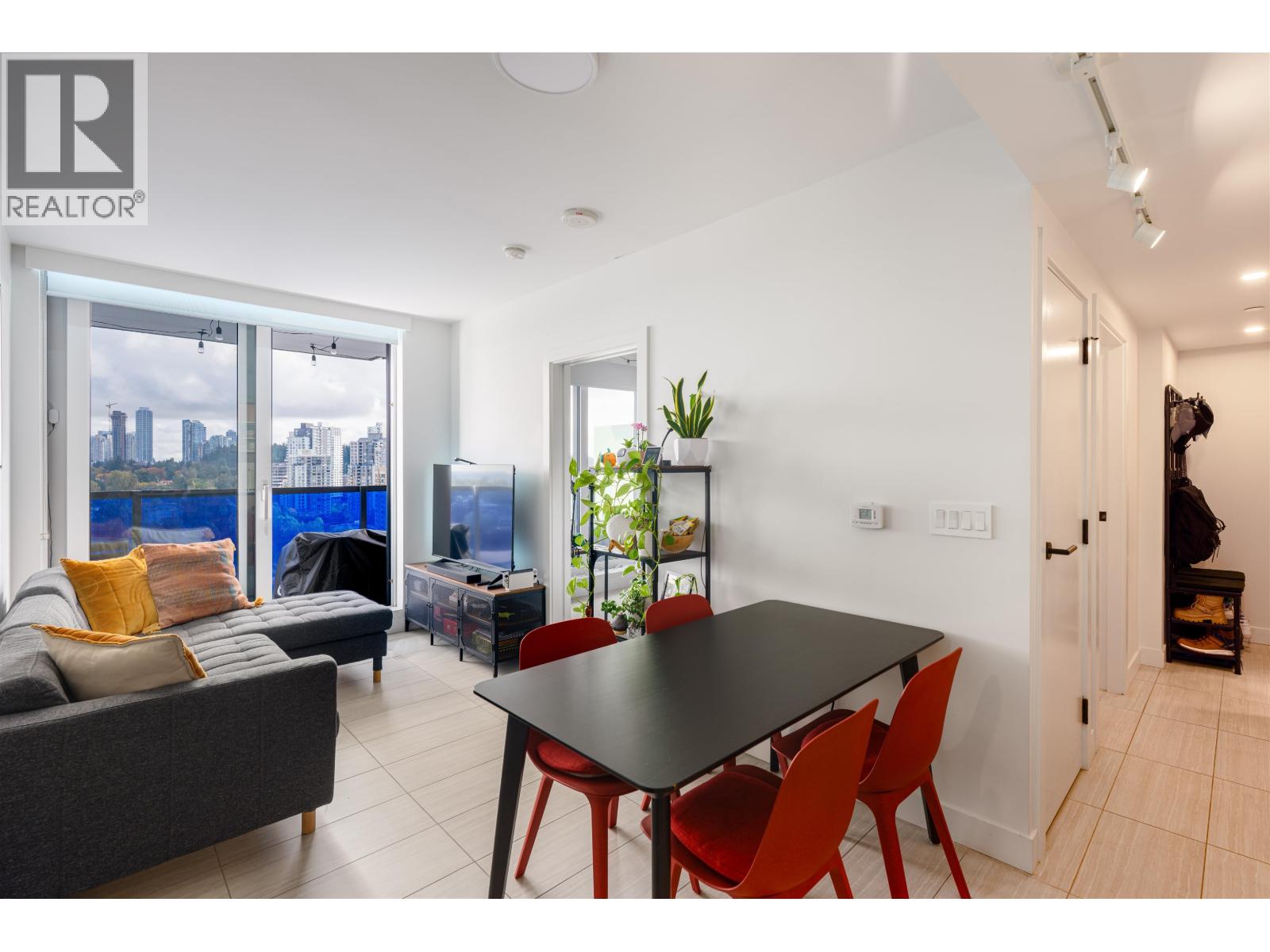 1604 5058 JOYCE STREET