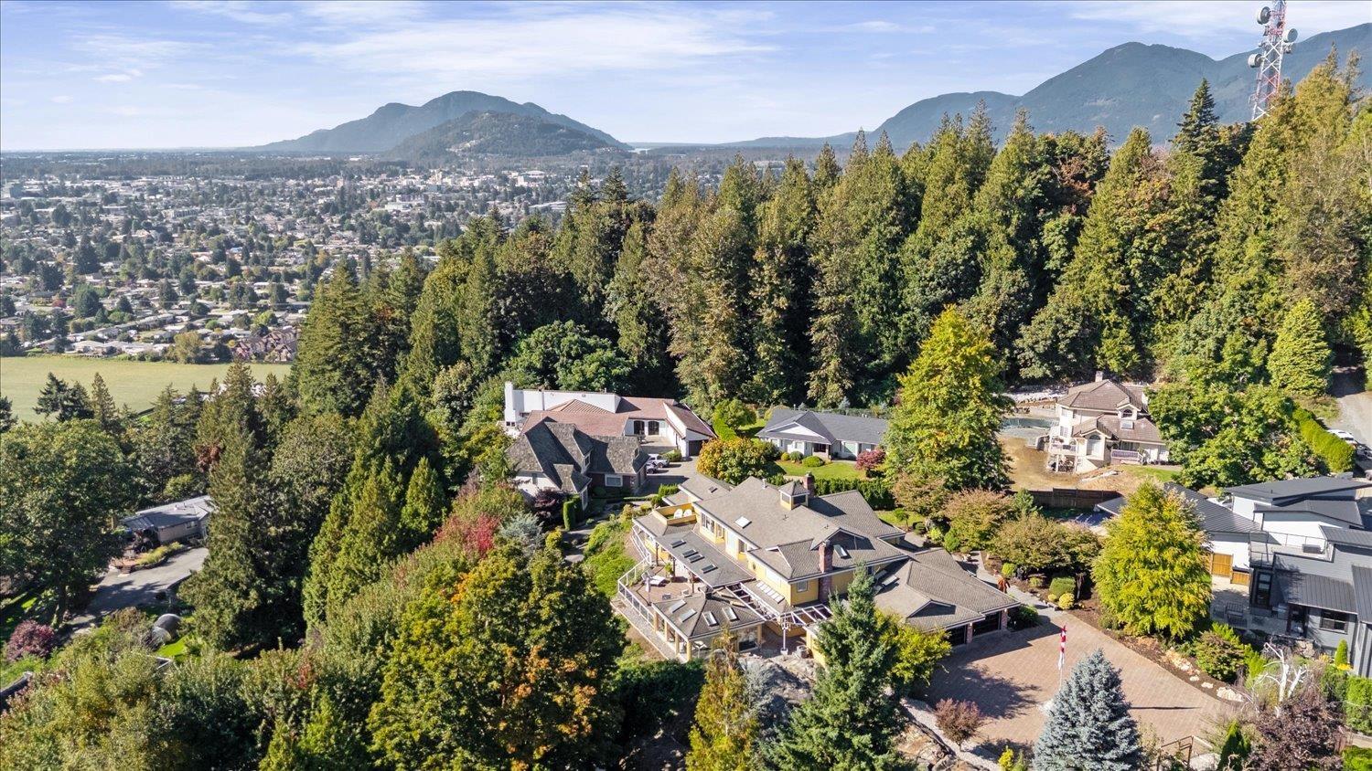 47220 SWALLOW PLACE|Little Mountain