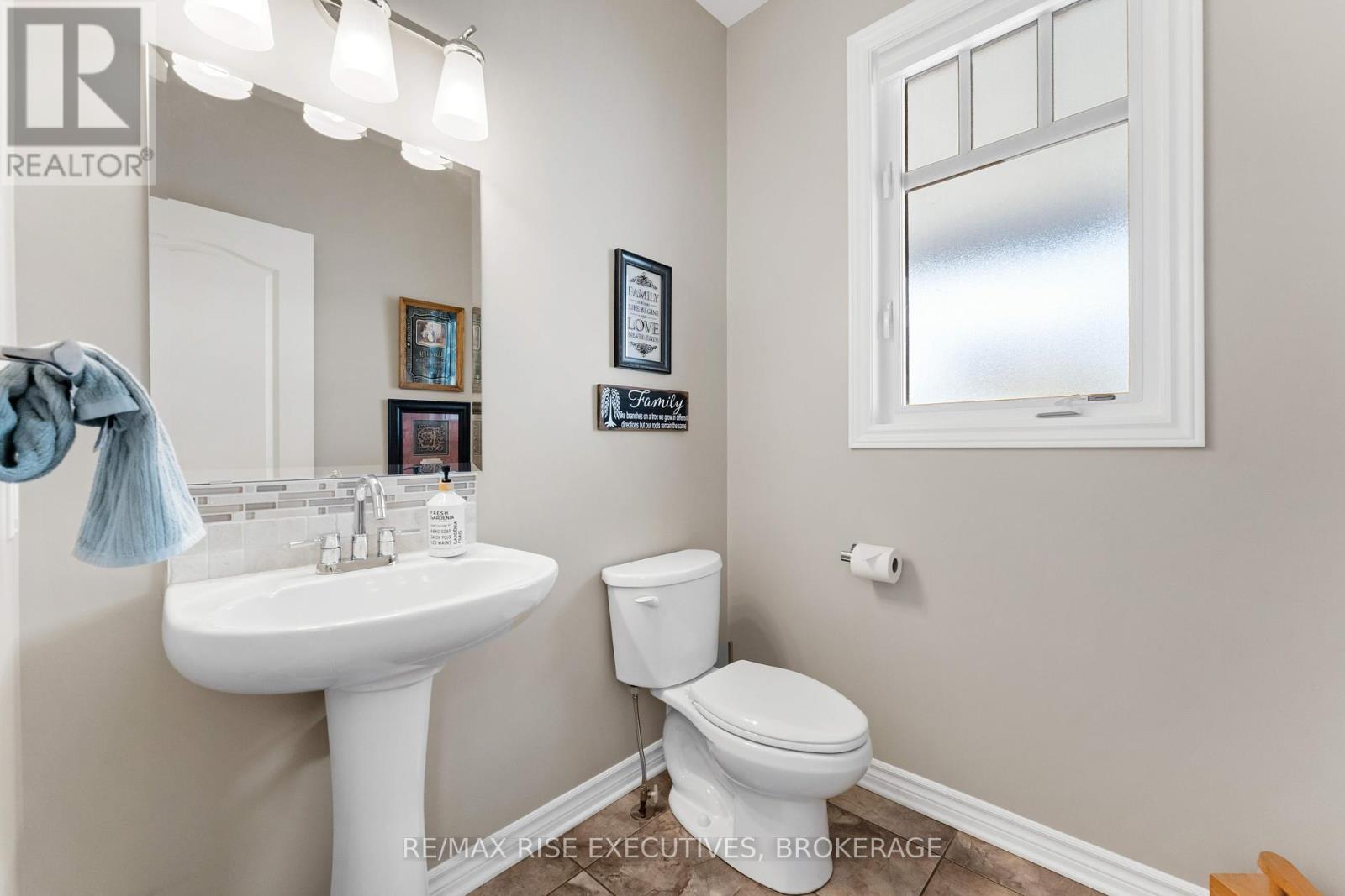 1707 REGINALD BART DRIVE