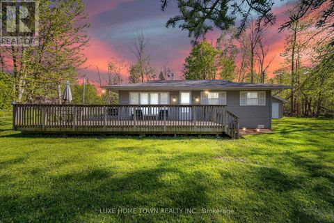 2 BIRCH STREET South Bruce Peninsula ON N0H2G0