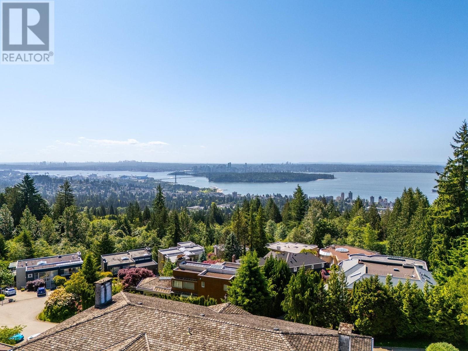 2585 WESTHILL WAY