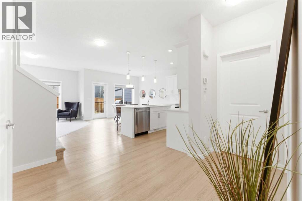 69 Legacy Manor SE