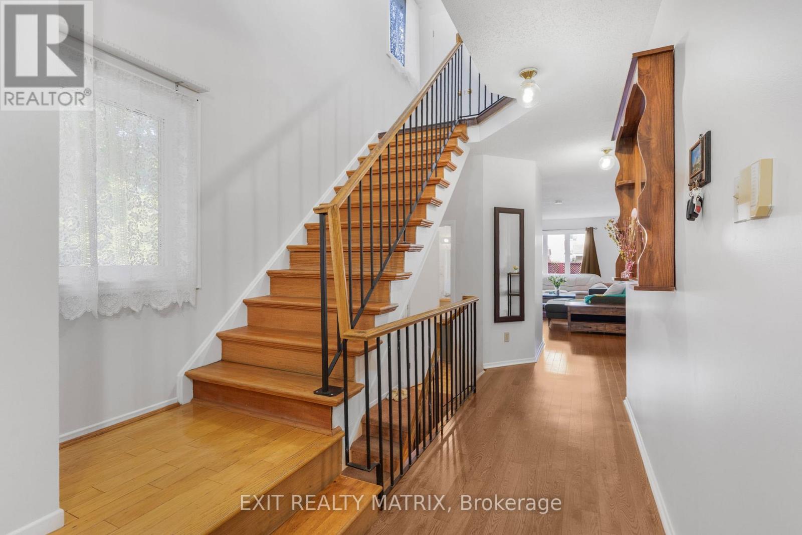 26 - 42 OAKHAVEN PRIVATE