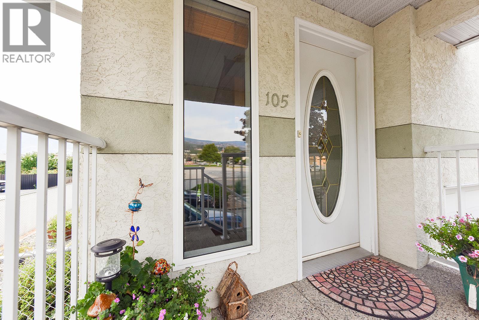 158 Green Avenue Unit# 105