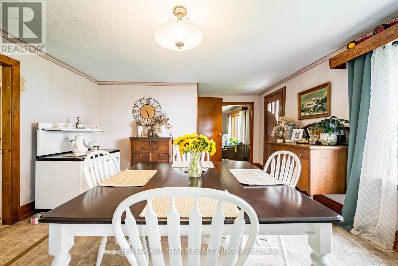 2078 CONCESSION 6 ROAD