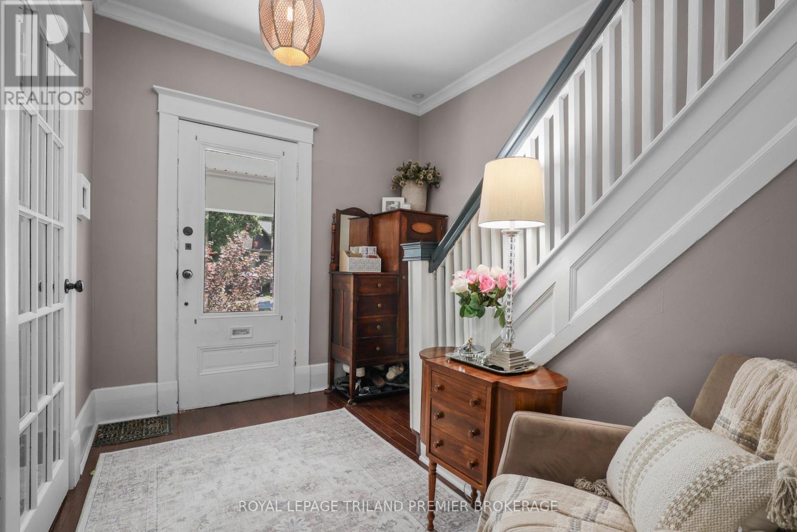 127 THORNTON AVENUE