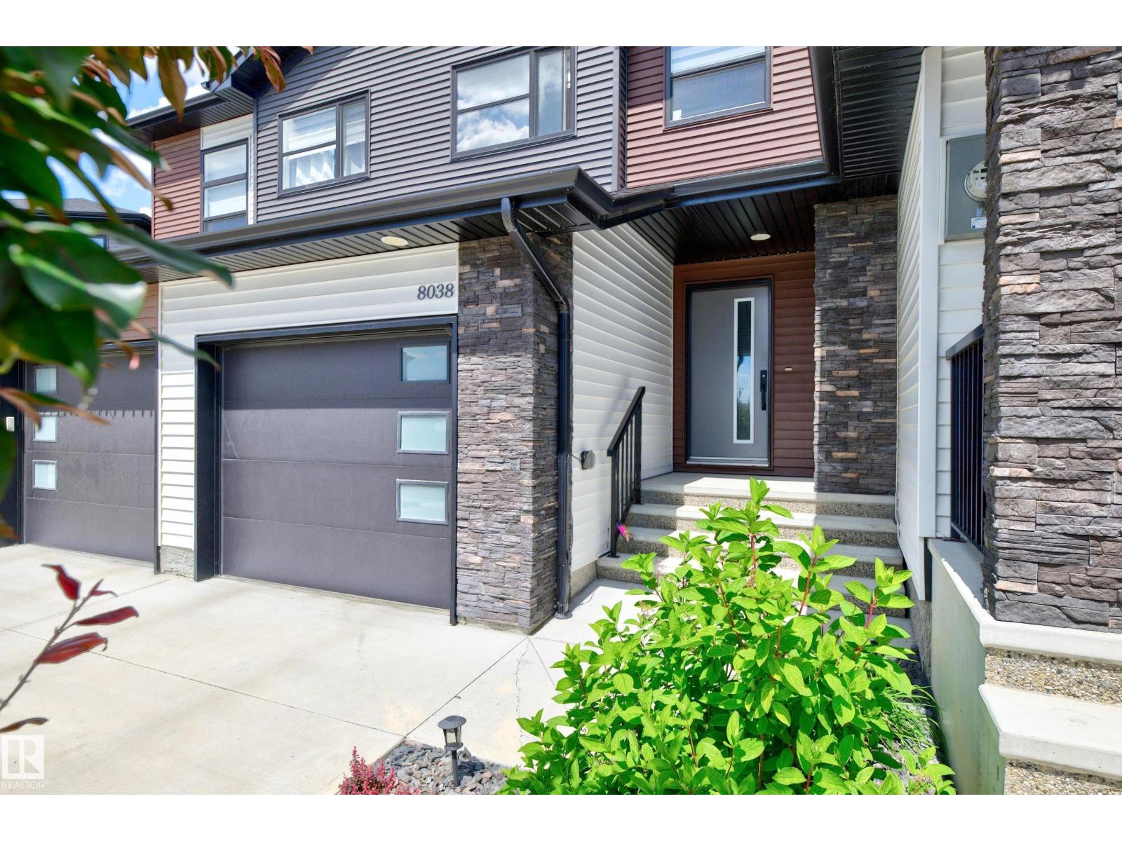 8038 174A AV NW