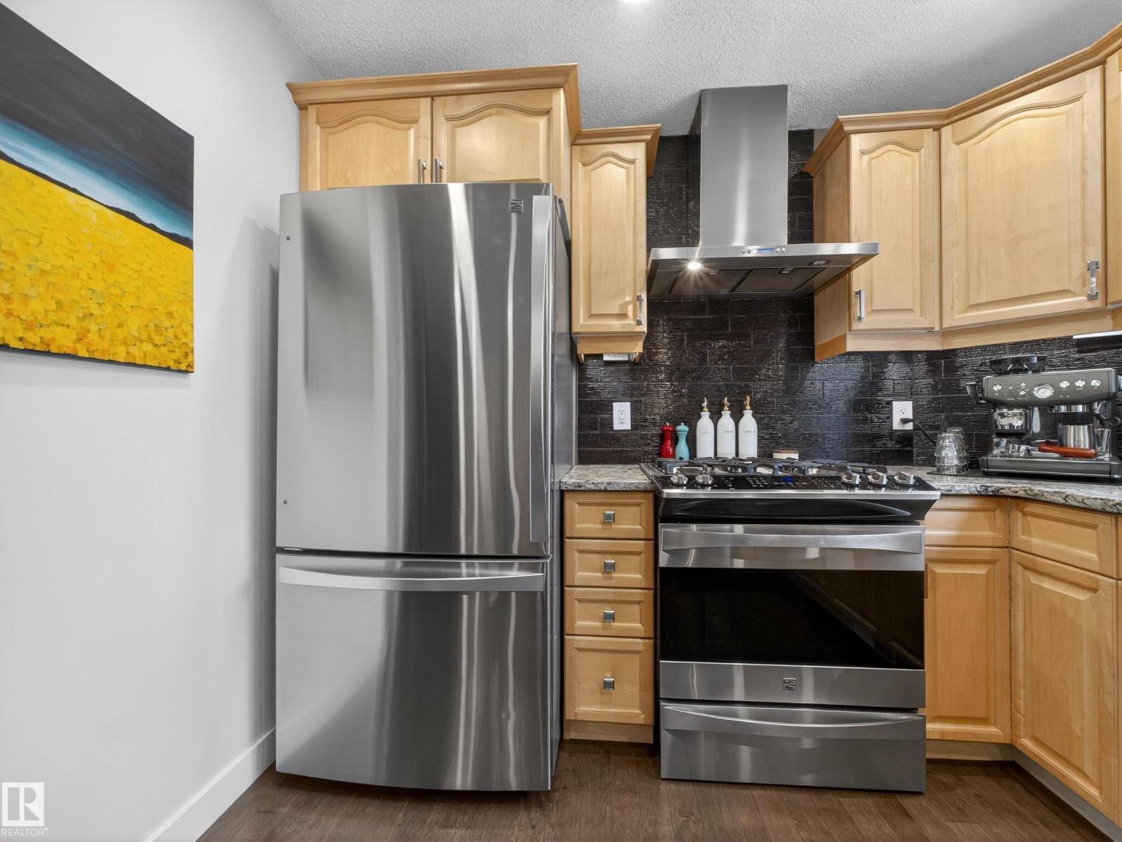 #25 420 Hunters GR NW