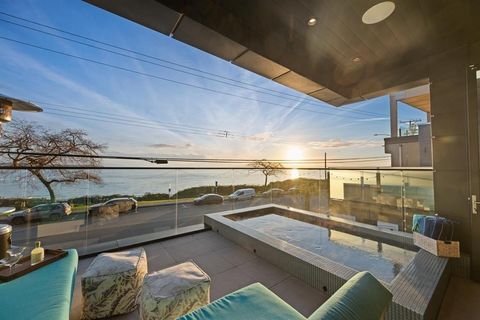 14555 MARINE DRIVE White Rock BC V4B1B5