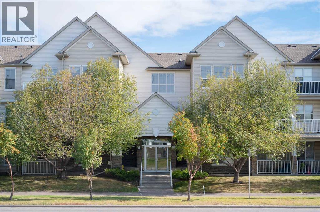 310, 1000 Applevillage Court SE