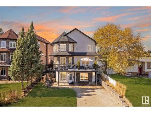 19 Mission AV St. Albert AB T8N1H6