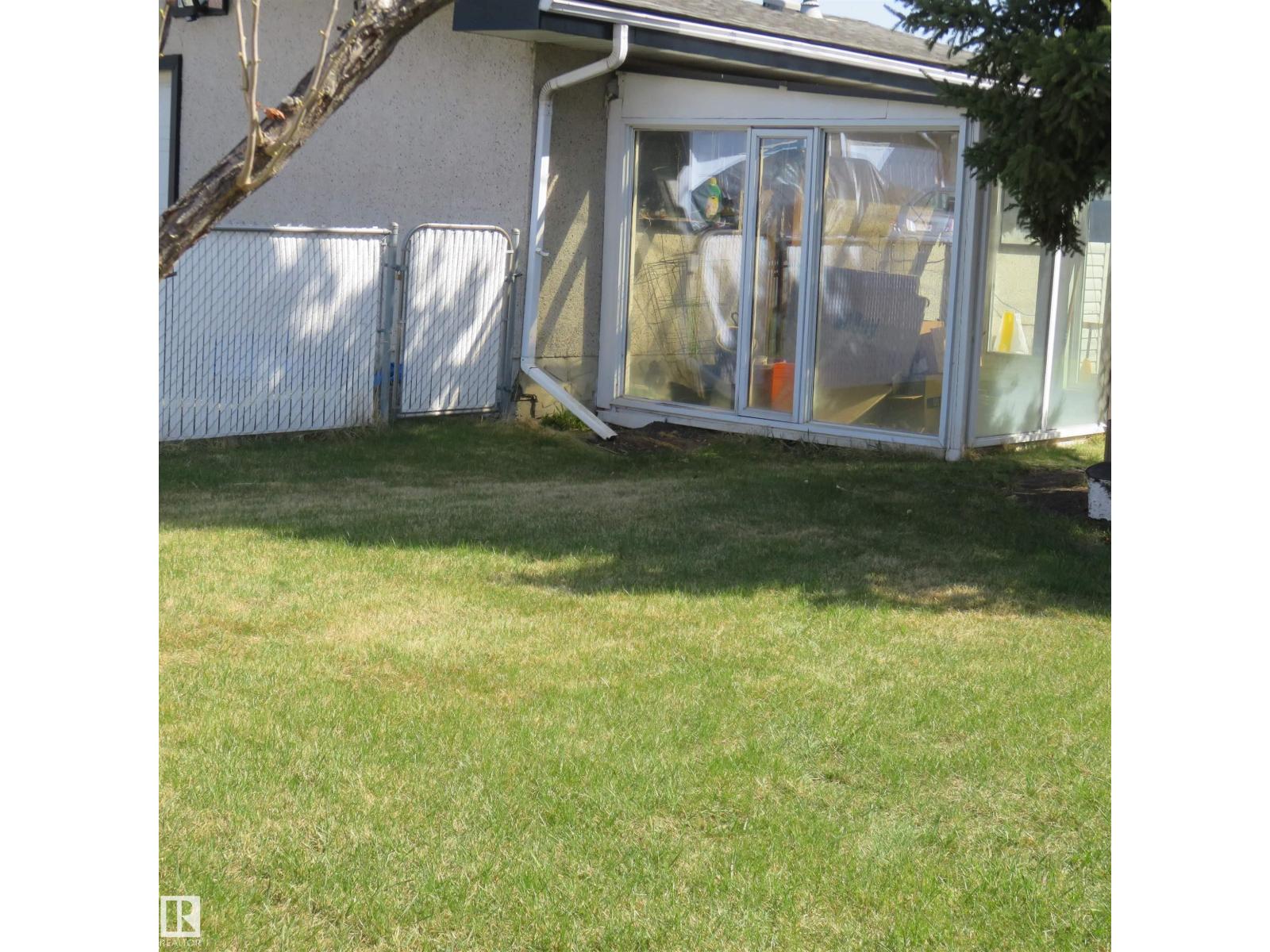 12904 95 ST NW