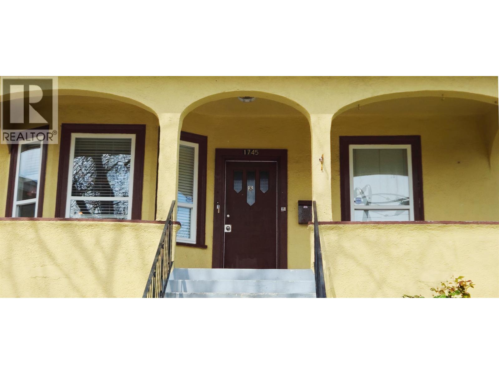 1745 GRAVELEY STREET