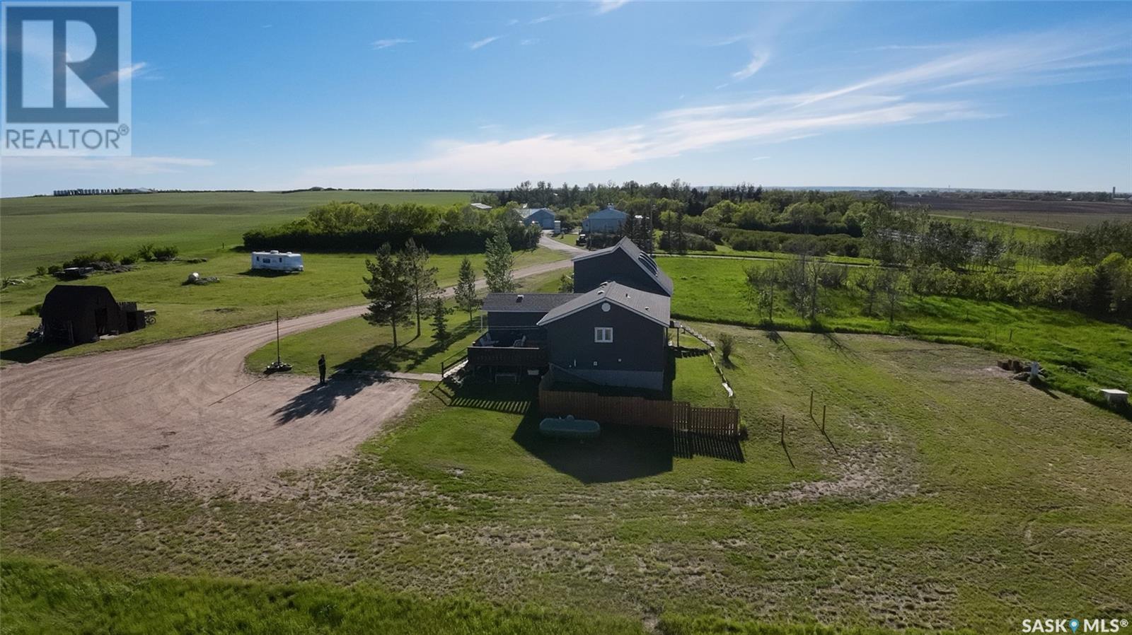 Acreage 2 km from Shaunavon 10 Acres