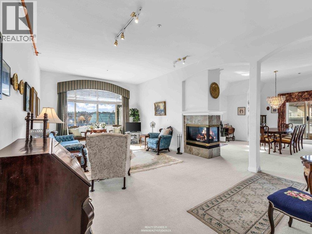 B401 1248 HUNTER ROAD