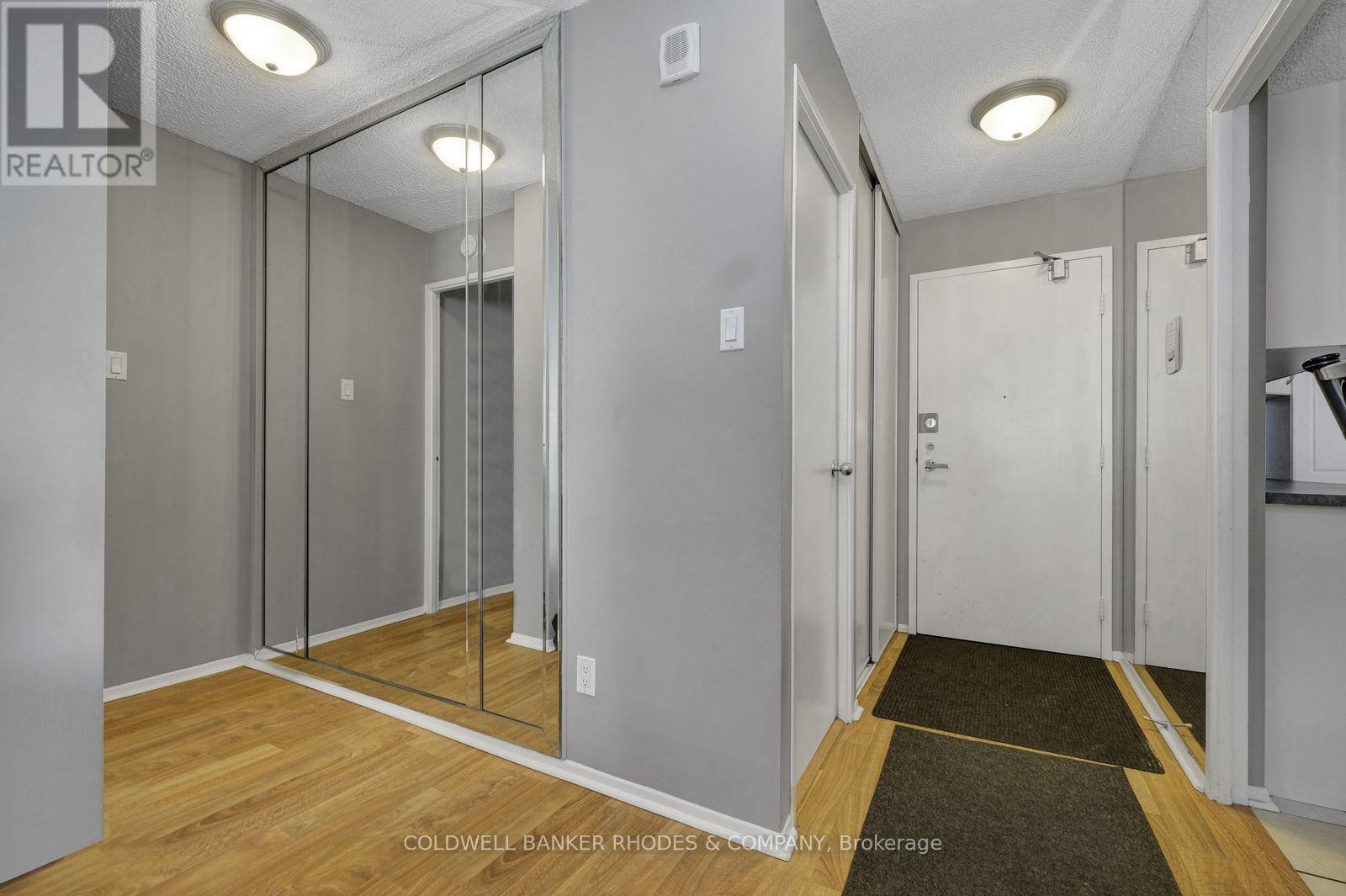 1609 - 1785 FROBISHER LANE