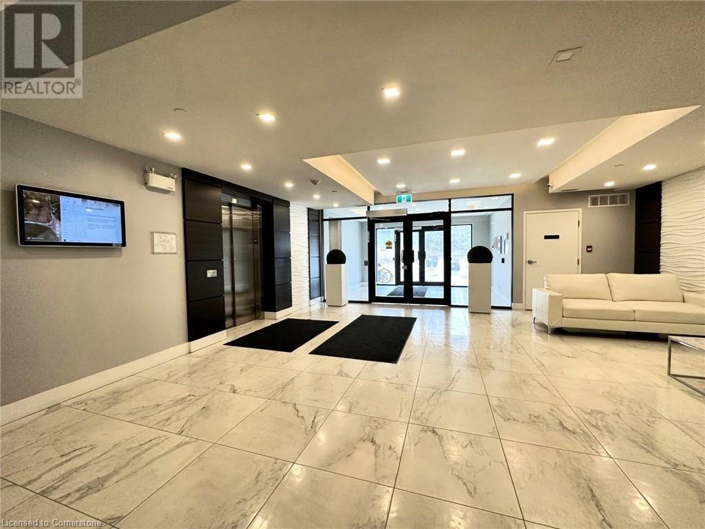 1280 GORDON STREET Street Unit# 111