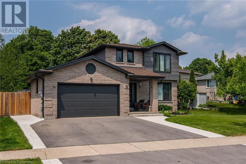 5 GREENWICH Drive