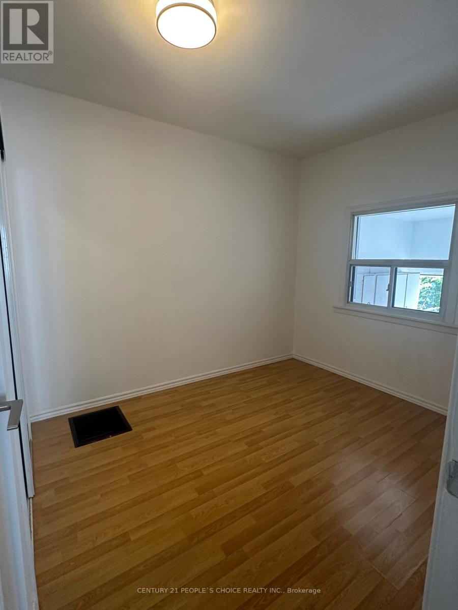 98 CHAMBERS AVENUE