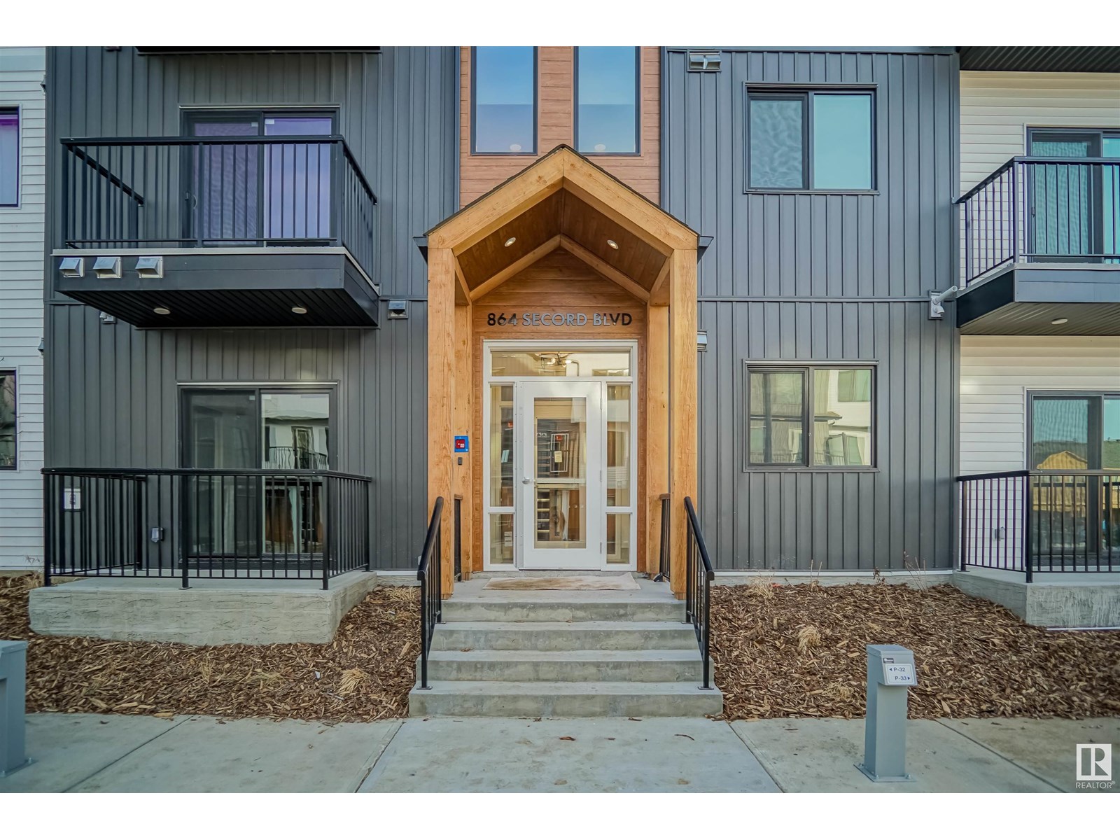 #205 9207 228 ST NW