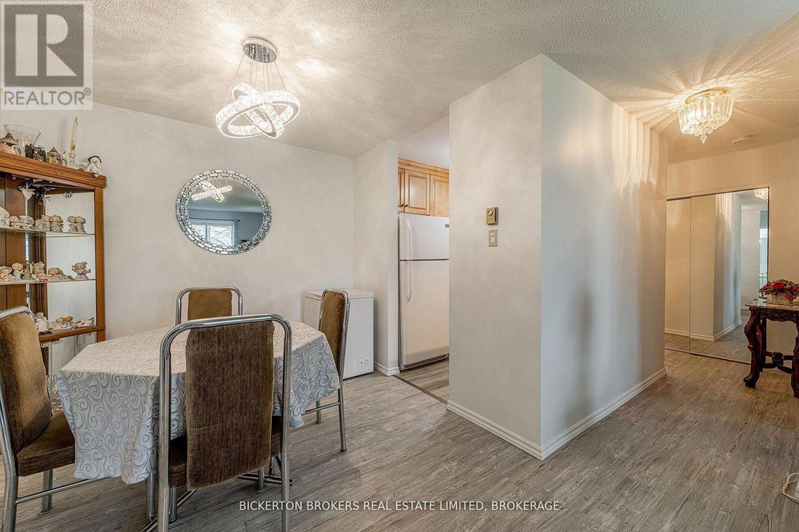 205 - 540 TALBOT PLACE